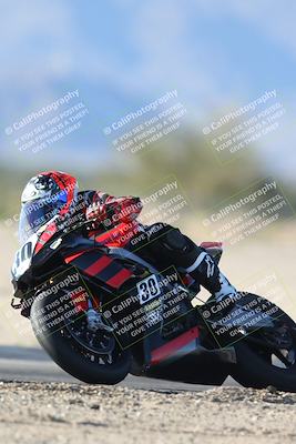 media/Dec-07-2025-CVMA (Sun) [[3e7d2de5dc]]/Race 12- Formula 40 MW and LW/